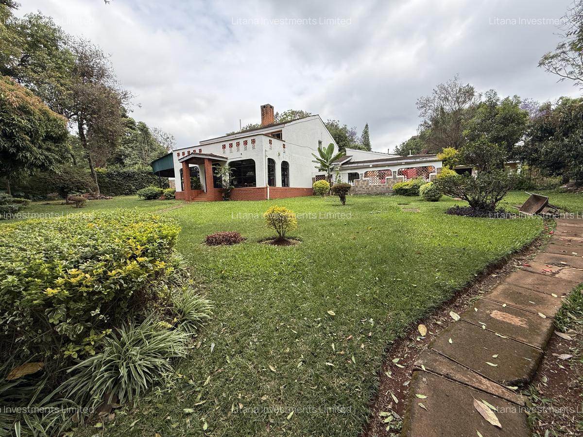 7 Bed House with En Suite in Runda - 8