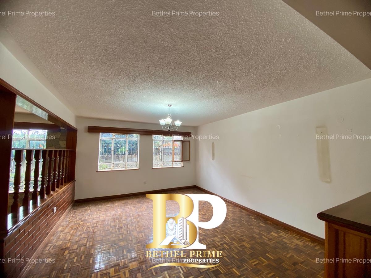 5 Bed House with En Suite in Nyari - 14