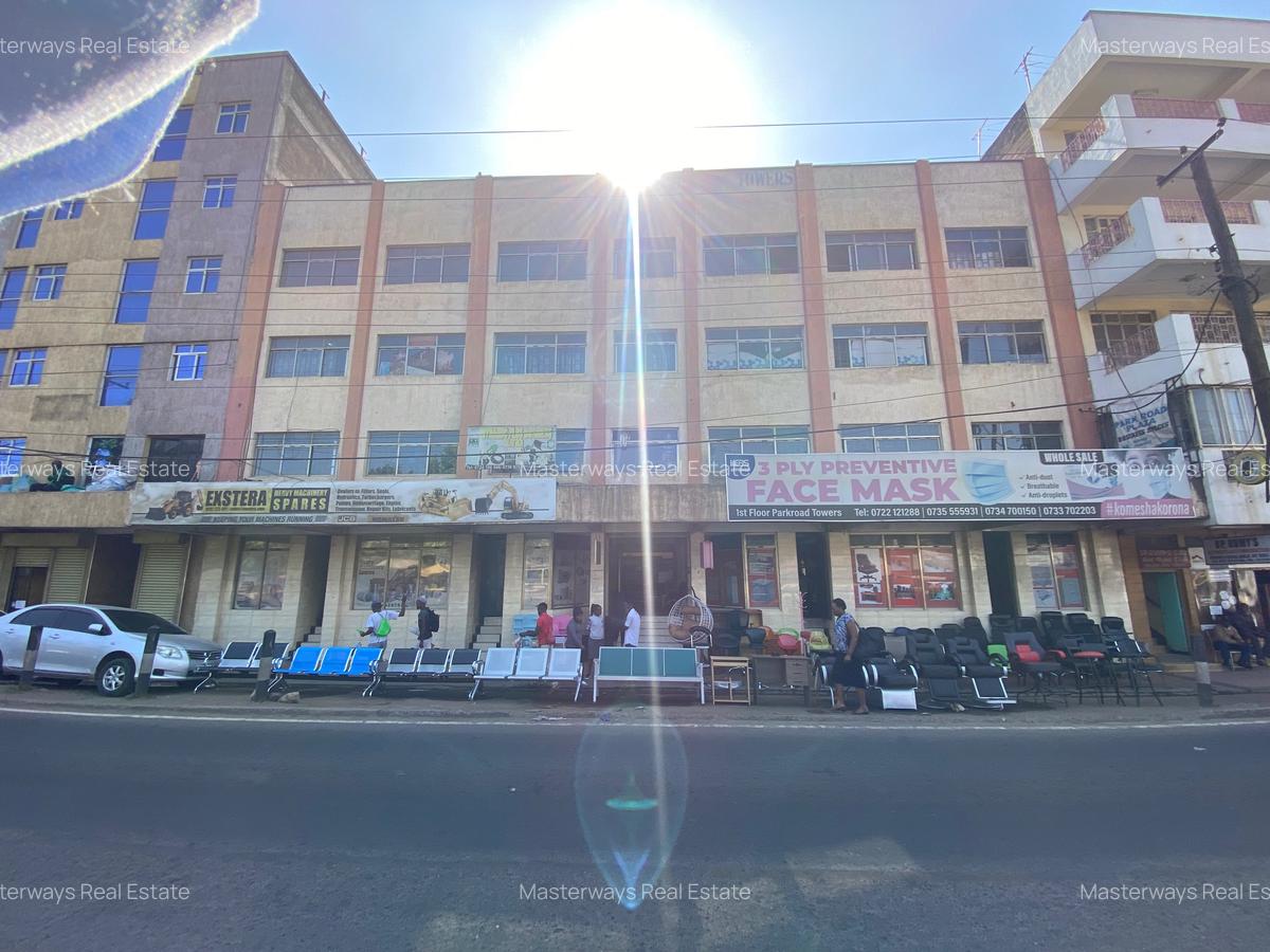 500 ft² Office with Service Charge Included at Park Road - 9