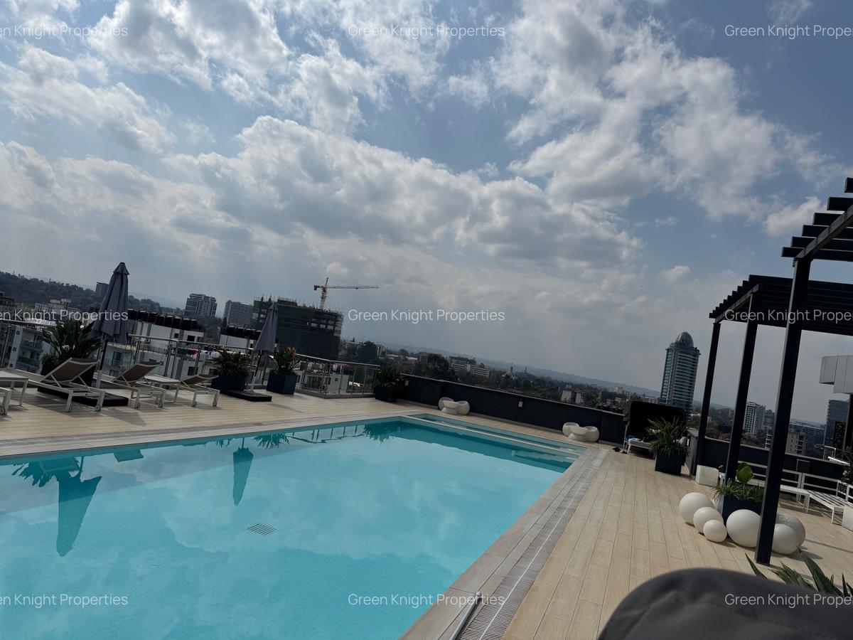 Serviced 3 Bed Apartment with En Suite in Riverside - 9