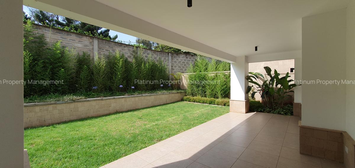 5 Bed Townhouse with En Suite in Kyuna - 6