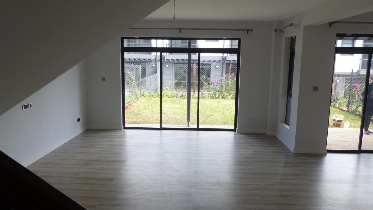 4 Bed Townhouse with En Suite in Kiambu Road - 11