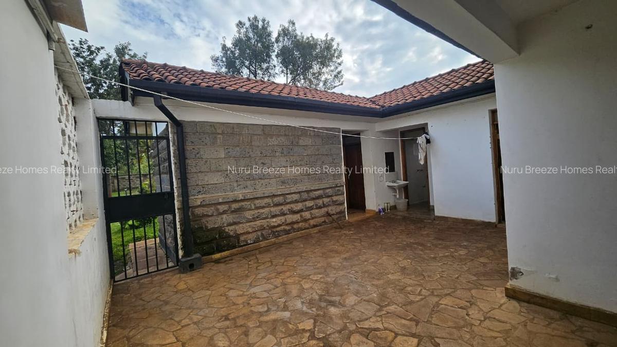 5 Bed House with En Suite in Karen - 12