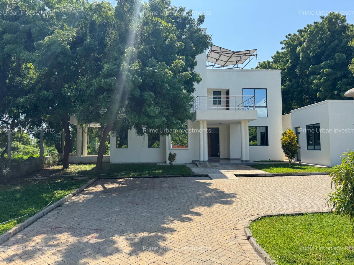 4 Bed House with En Suite in Vipingo - 17