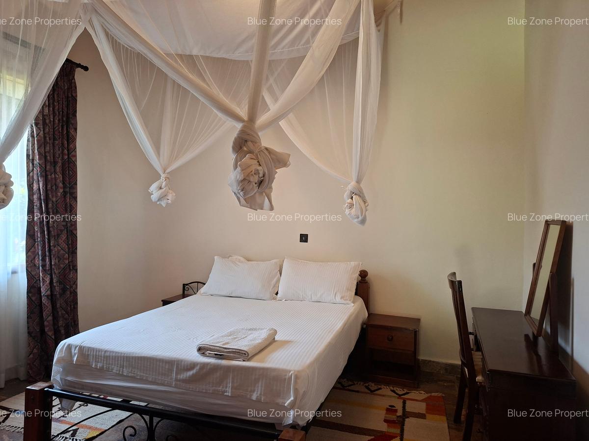 Furnished 2 Bed Apartment with En Suite at Off Egrets Dr - 11