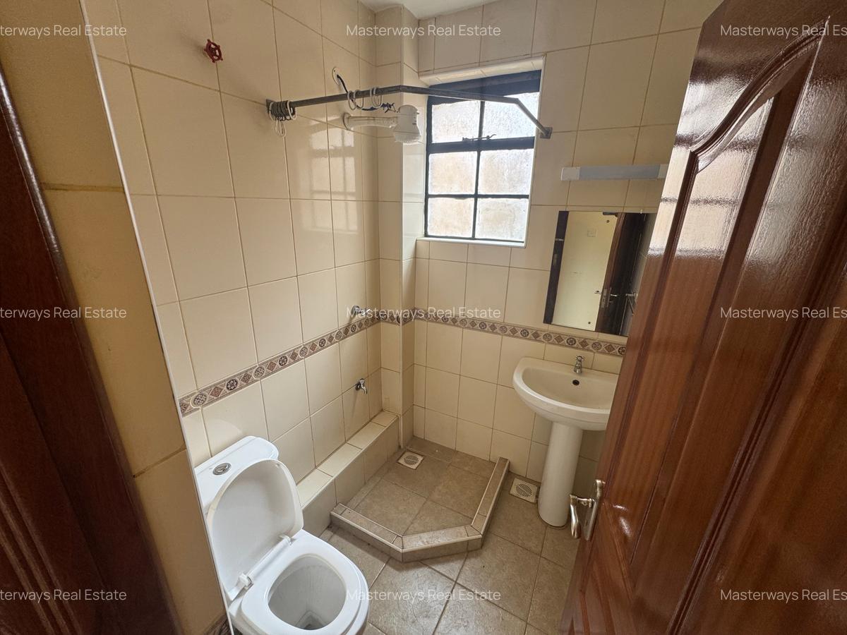 3 Bed Apartment with En Suite in Lavington - 9