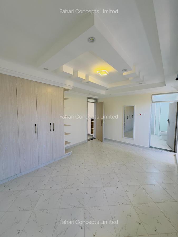 5 Bed Villa with En Suite at Mugutha - 9