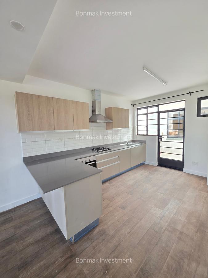 4 Bed Townhouse with En Suite at Loresho. - 4