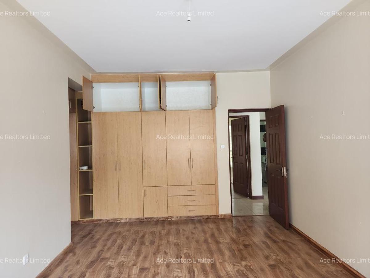 2 Bed Apartment with En Suite at Westlands - 9