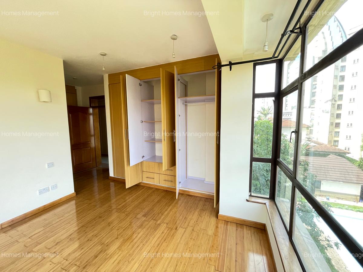 4 Bed Apartment with En Suite in Kilimani - 14