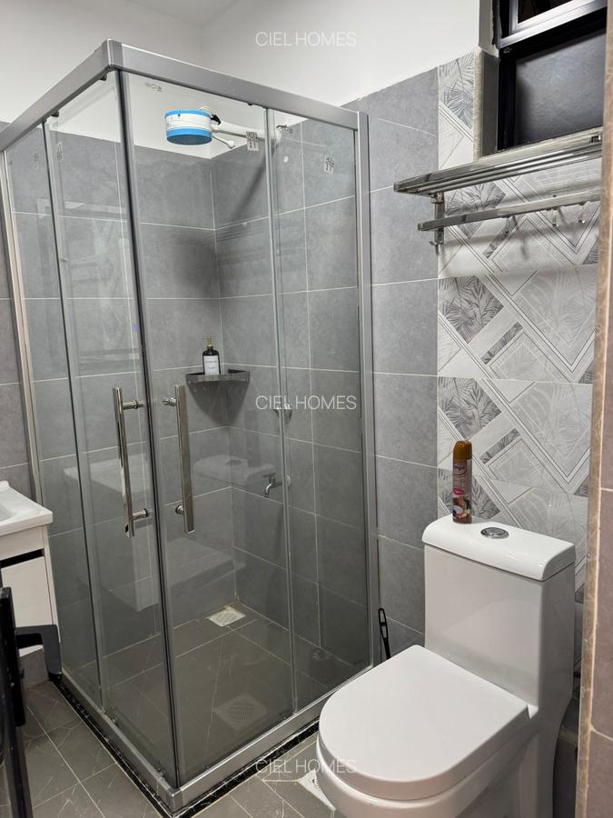 Serviced Studio Apartment with En Suite in Lavington - 9