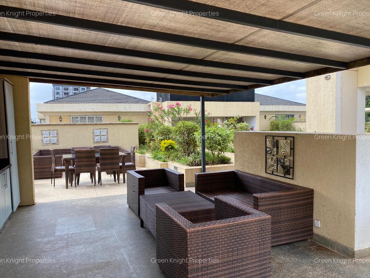 Serviced Studio Apartment with En Suite in Lavington - 10