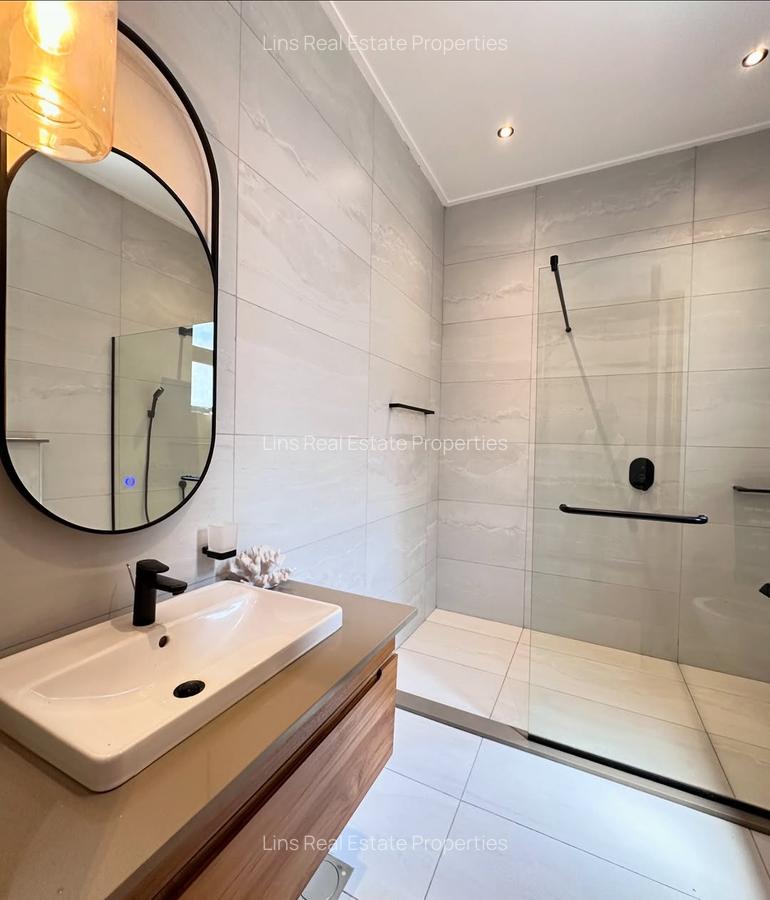 Serviced 4 Bed Apartment with En Suite in Loresho - 14