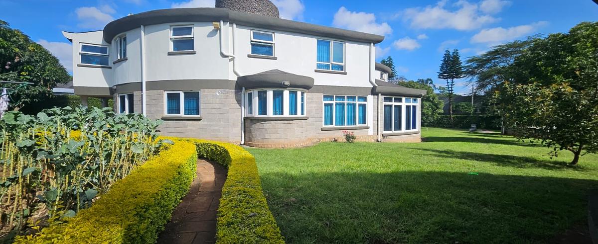 4 Bed House with En Suite at Runda Drive