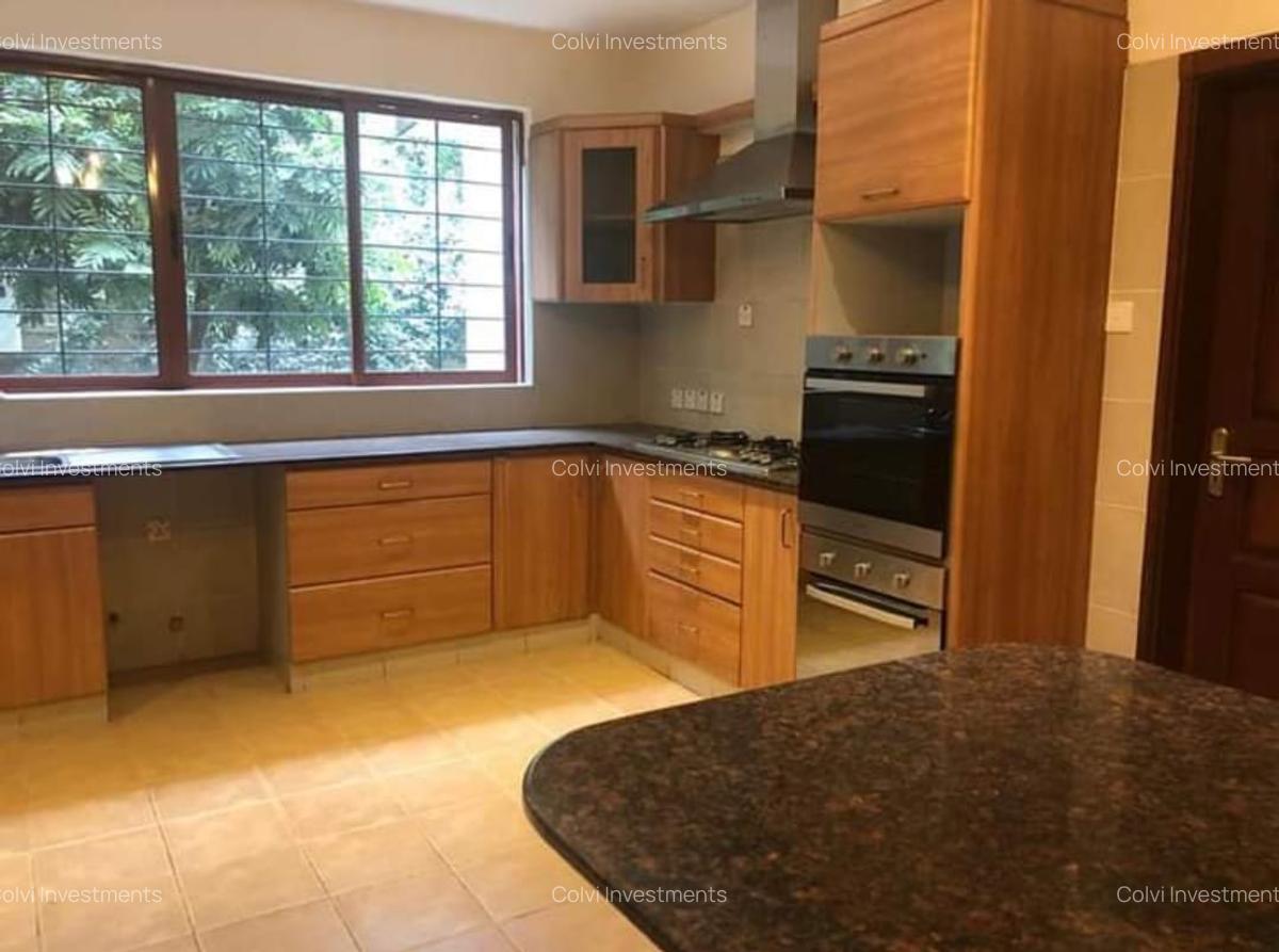 3 Bed House with En Suite in Muthaiga - 3