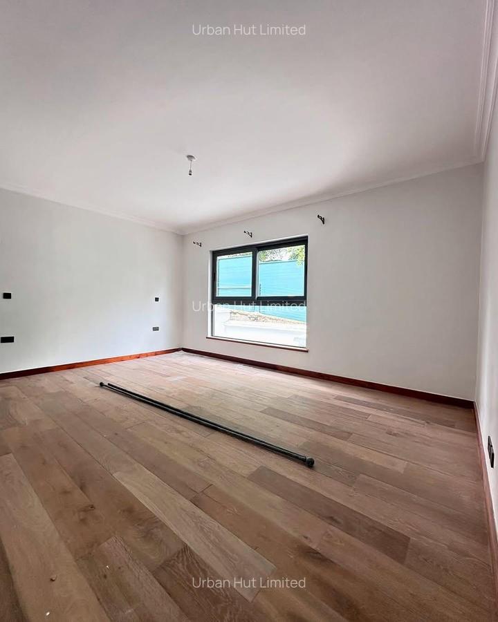 5 Bed Townhouse with Staff Quarters in Lavington - 8