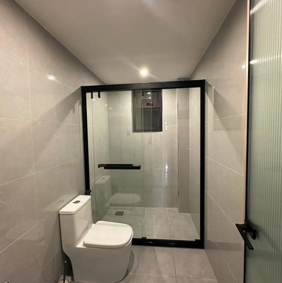 2 Bed Apartment with En Suite in Riverside - 8