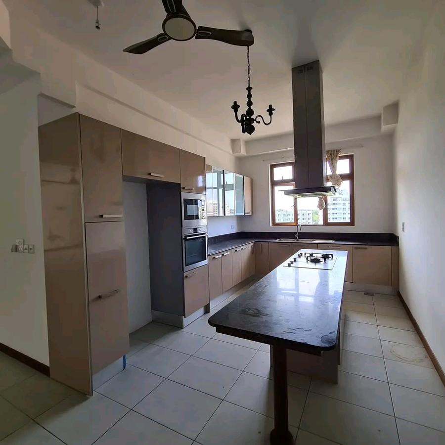 3 Bed Apartment with En Suite at Mwamba Drive - 3