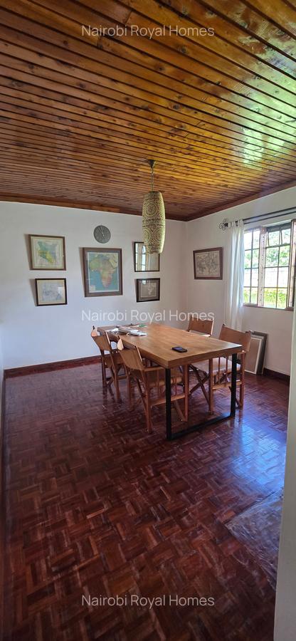 4 Bed House with En Suite at Loresho Road - 16