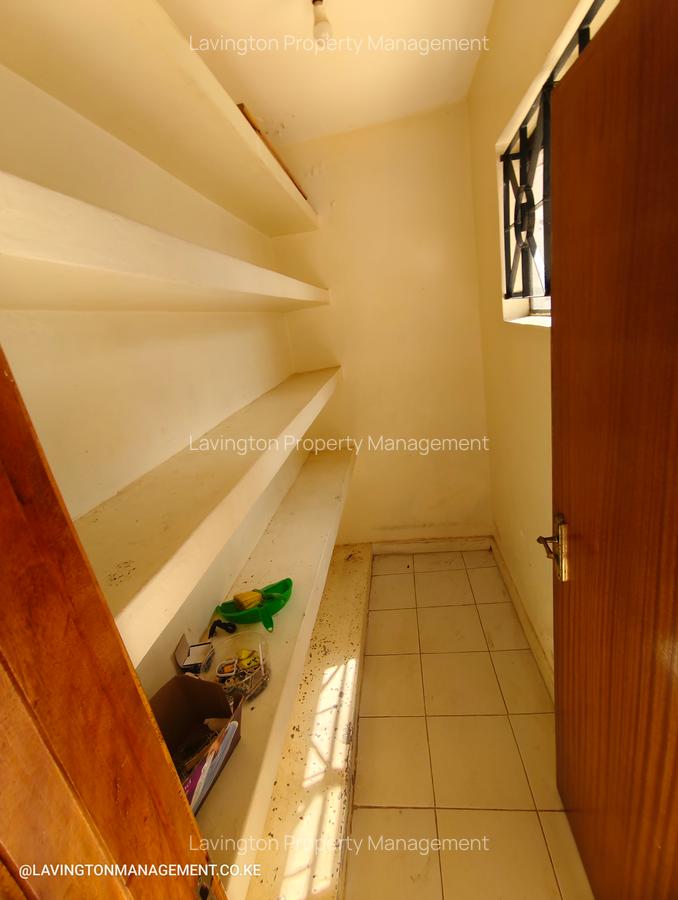 4 Bed Townhouse with En Suite at Lavington Green - 8