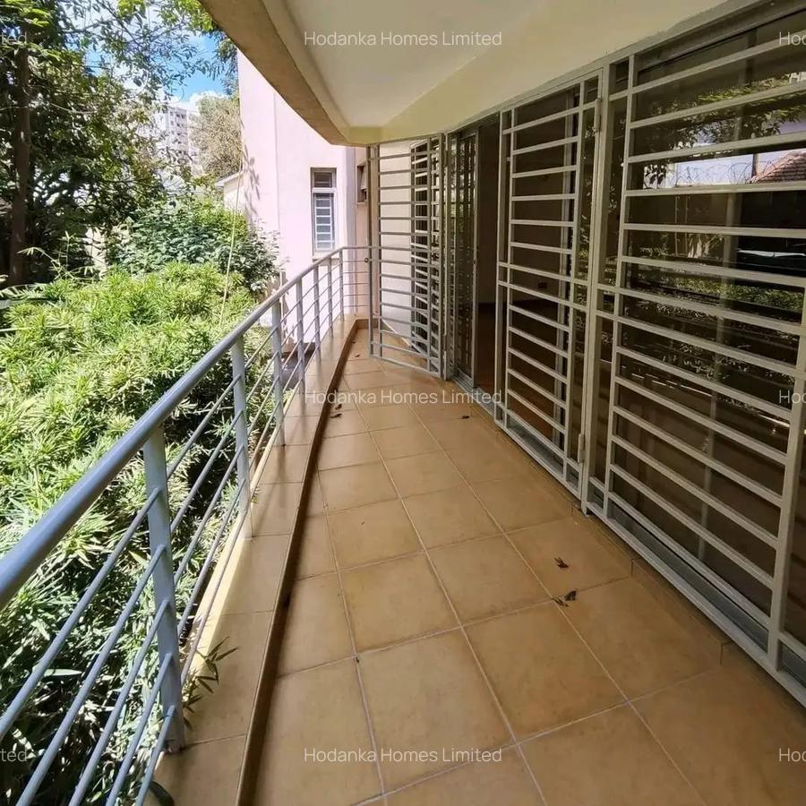 Serviced 3 Bed Apartment with En Suite in Kilimani - 3
