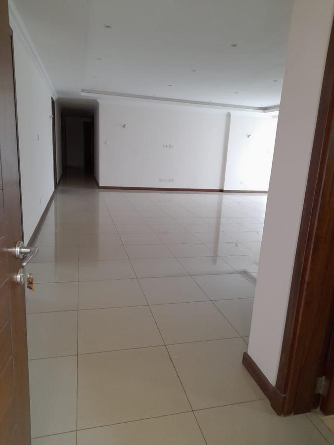 4 Bed Apartment with En Suite in General Mathenge - 2