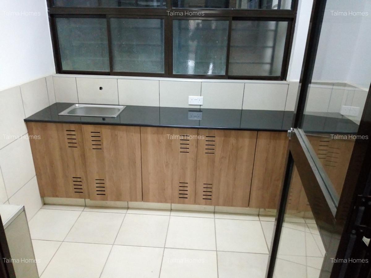 3 Bed Apartment with En Suite in General Mathenge - 20