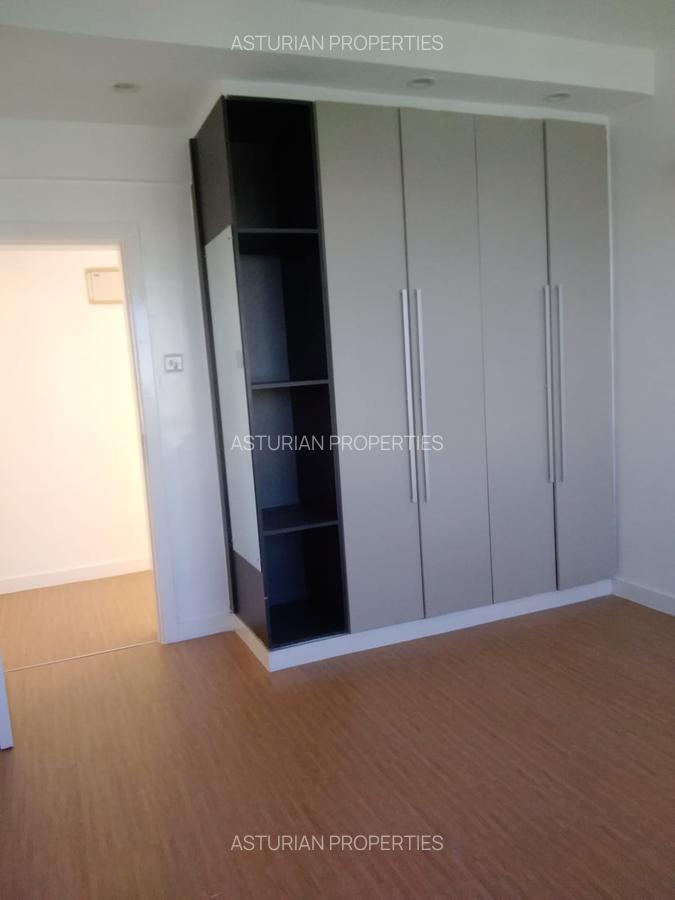 4 Bed Apartment with En Suite in Lavington - 11