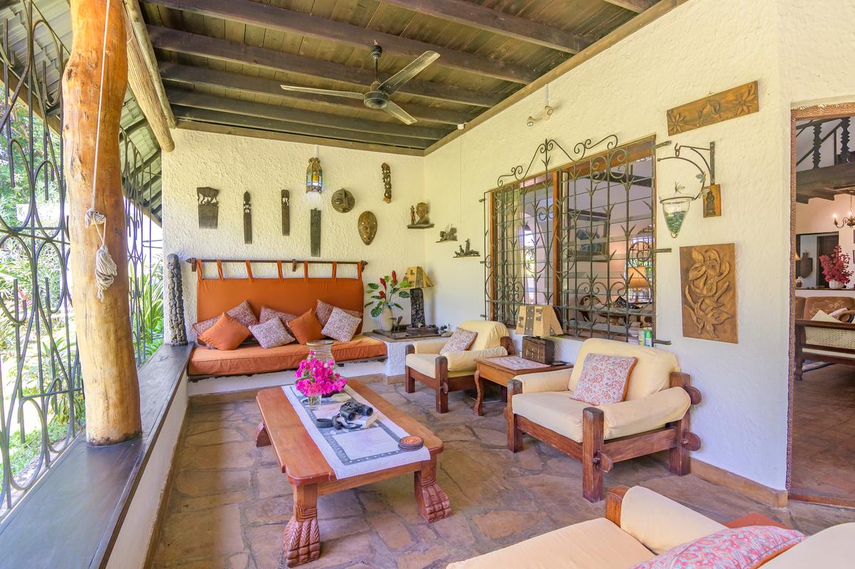 4 Bed House with En Suite at Mtangani Area - 15
