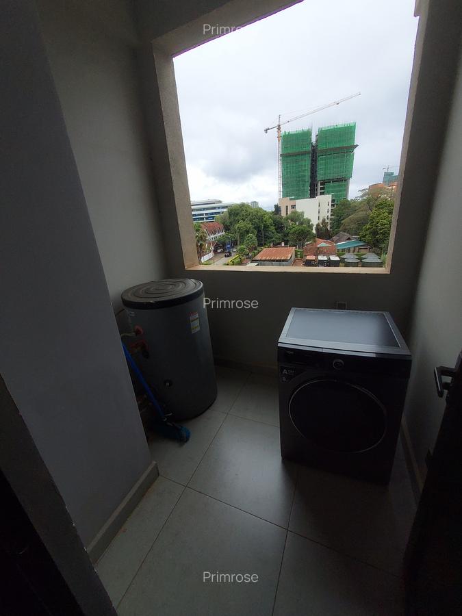 2 Bed Apartment with En Suite in Brookside - 3