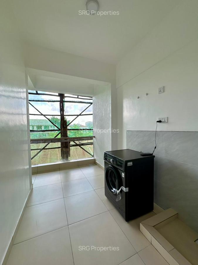 2 Bed Apartment with En Suite in Lavington - 7