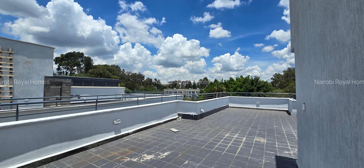 5 Bed Townhouse with En Suite at Convent Drive - 8