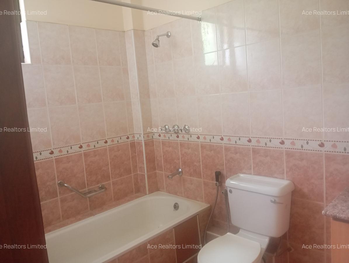 3 Bed Apartment with En Suite at Near Mp Shah Hospital - 7