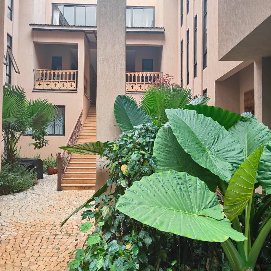 3 Bed Apartment with En Suite at Spring Valley - 1