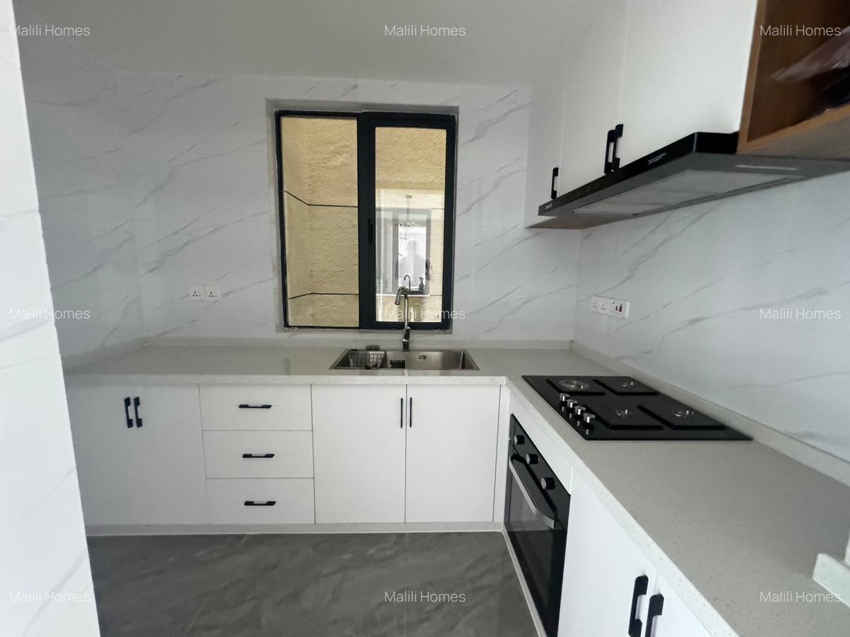 1 Bed Apartment in Kilimani - 4