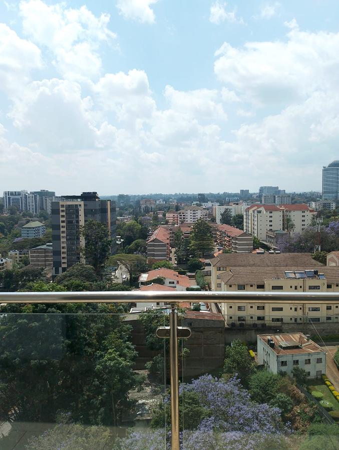 2 Bed Apartment with En Suite in Westlands Area - 5