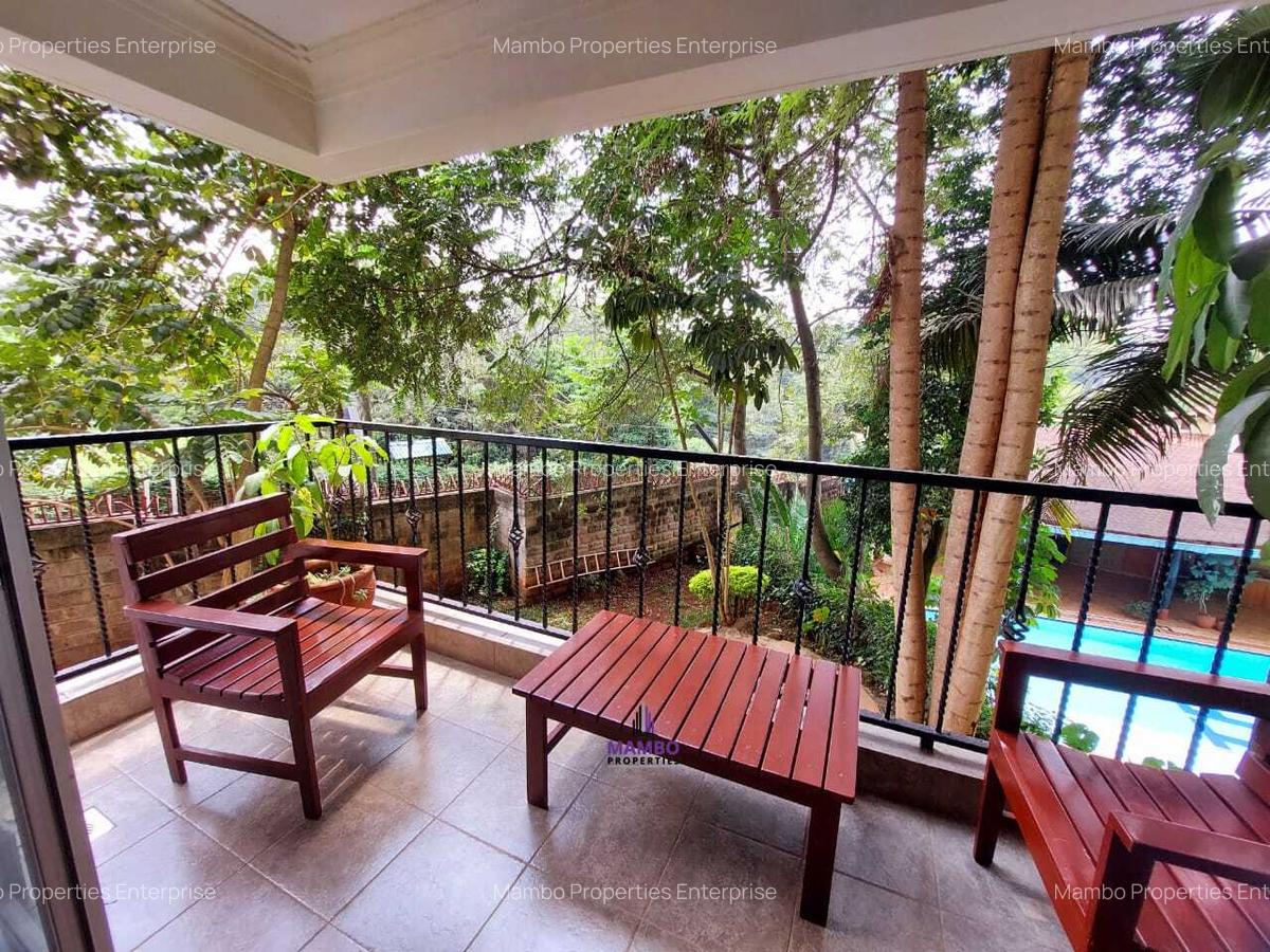 Serviced 2 Bed Apartment with En Suite at Brookside Drive - 12