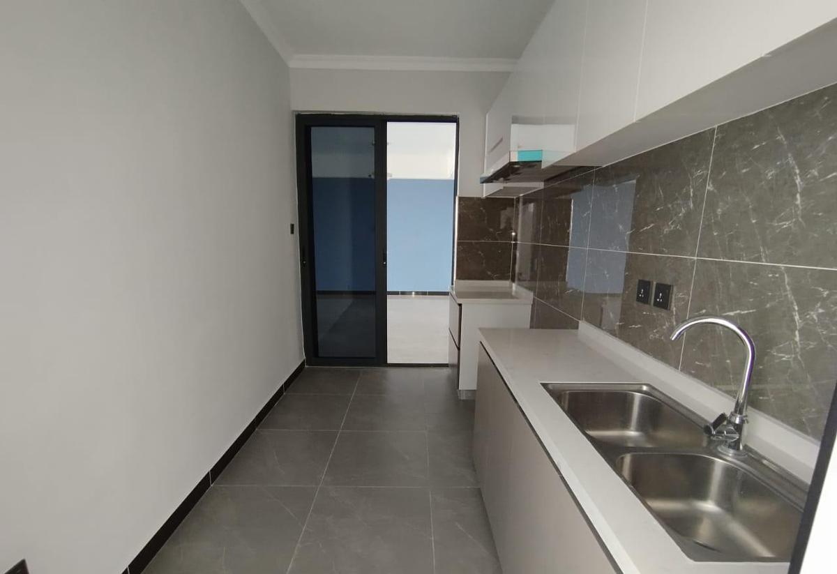 3 Bed Apartment with En Suite in Kilimani - 4