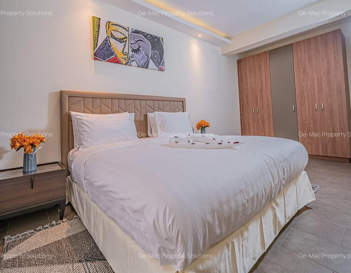 Serviced 2 Bed Apartment with En Suite in Spring Valley - 17