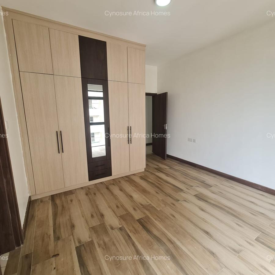 2 Bed Apartment with En Suite at Argwins Kodhek - 4