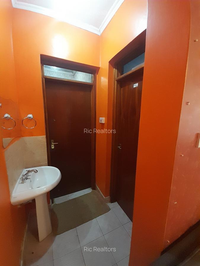 1 Bed House with Garden at Fair Acres - 4