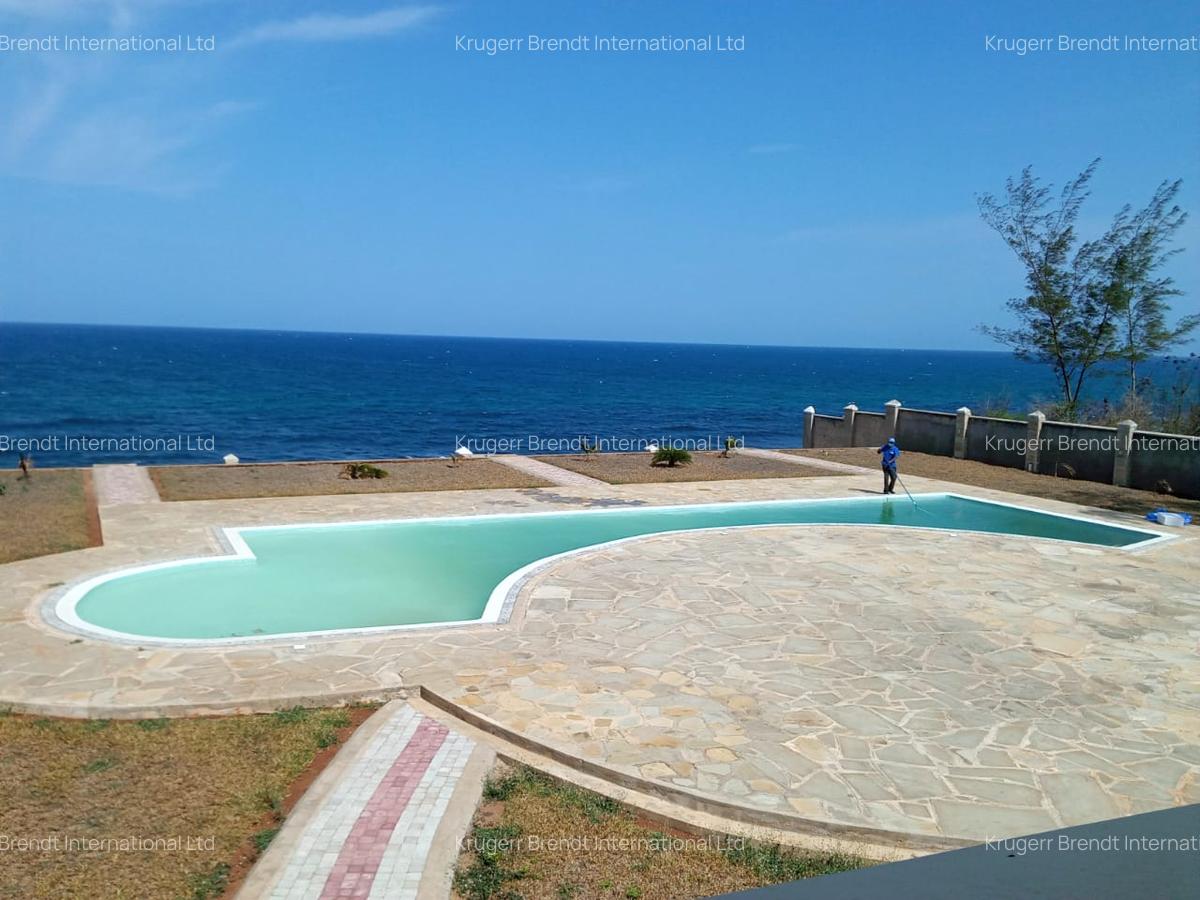 5 Bed Villa with En Suite in Kilifi - 4