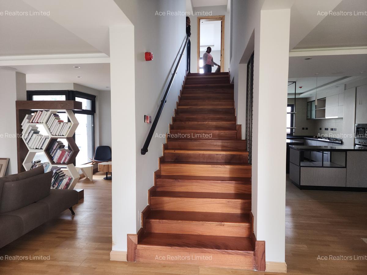 4 Bed Villa with En Suite at Jacaranda Avenue - 7