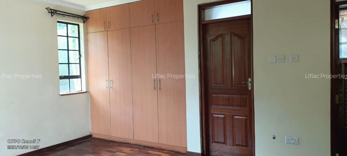 5 Bed Townhouse with En Suite in Runda - 11