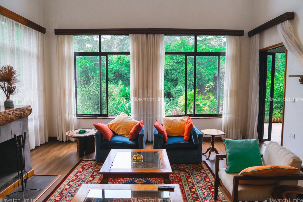 3 Bed Villa with En Suite at Mushroom Gardens - 6