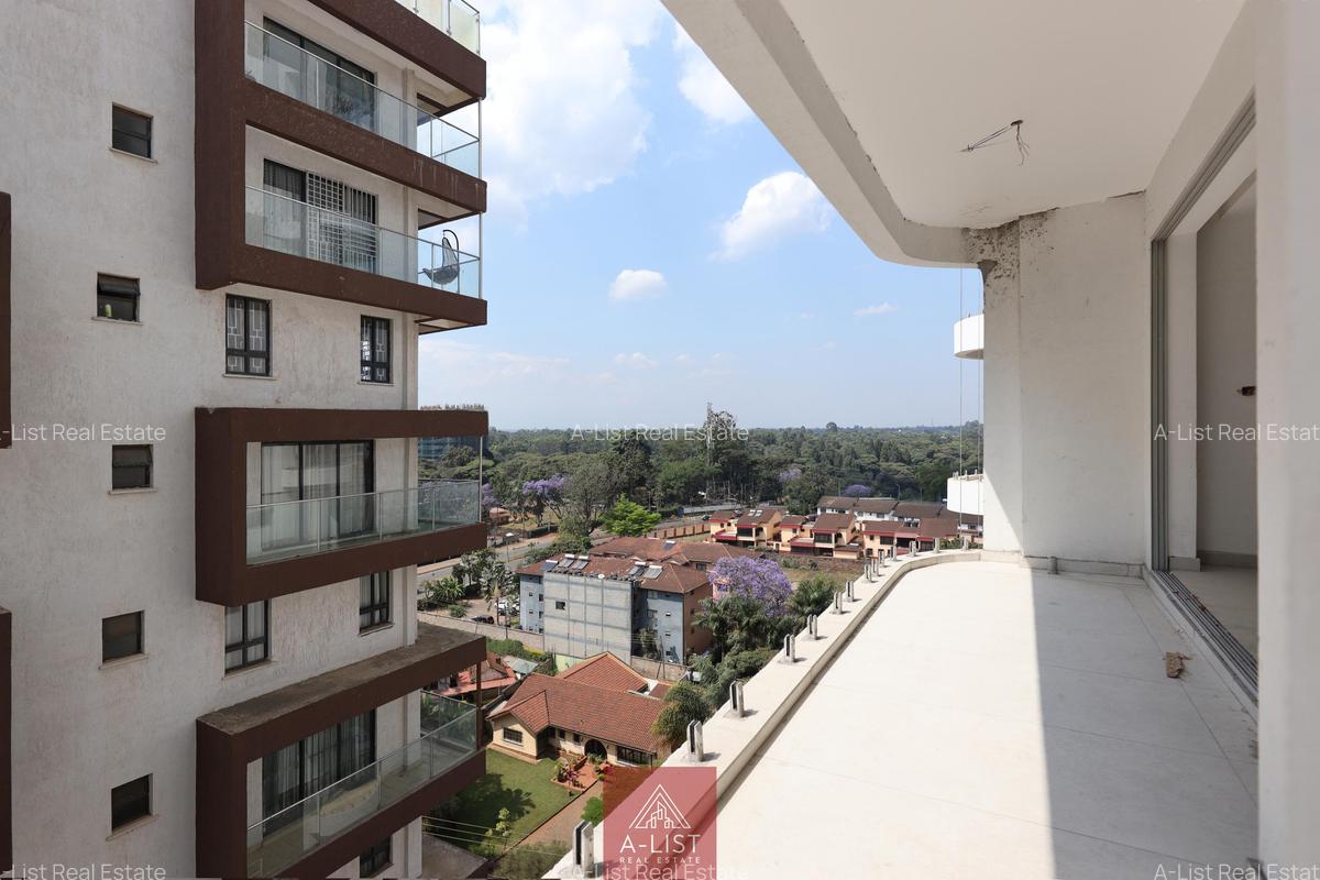 4 Bed Apartment with En Suite at General Mathenge - 1