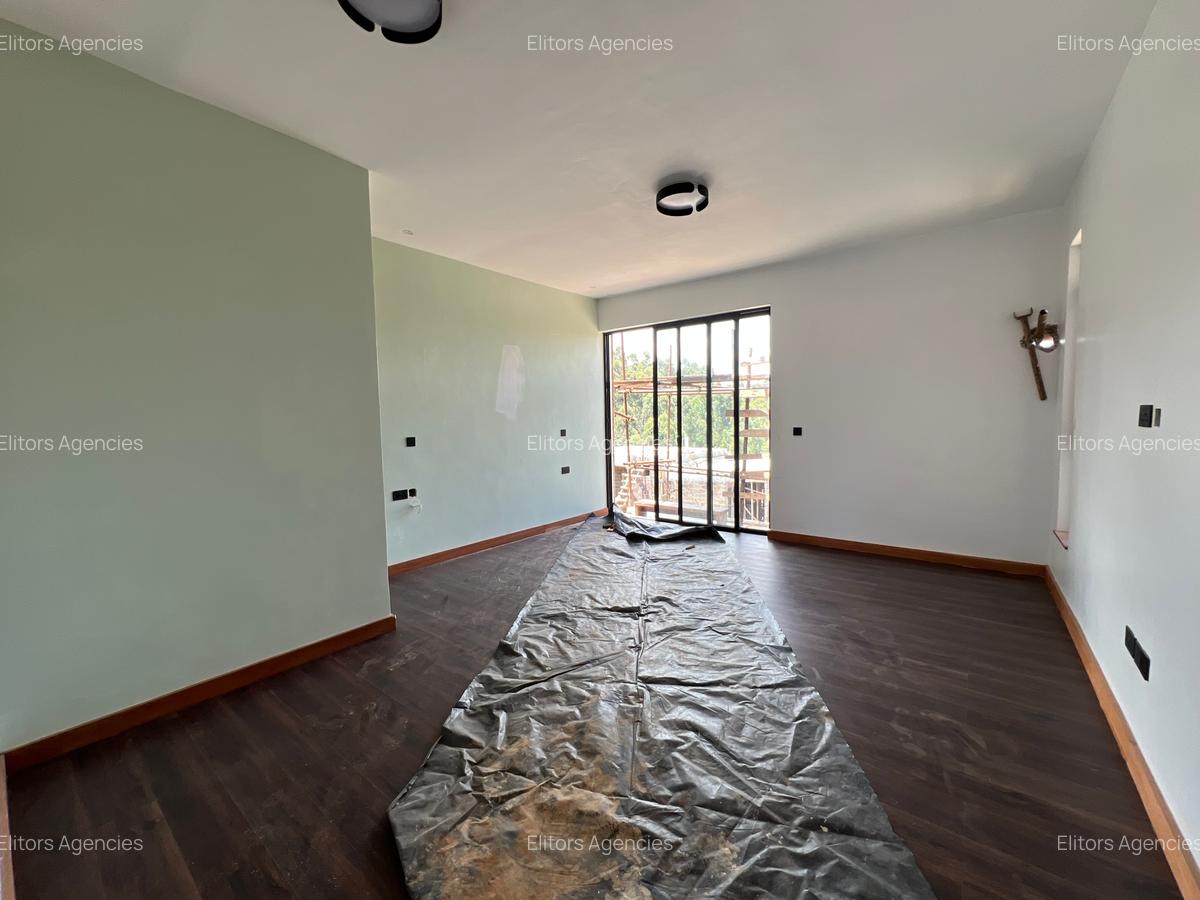 4 Bed Townhouse with En Suite at Kirawa Road - 12