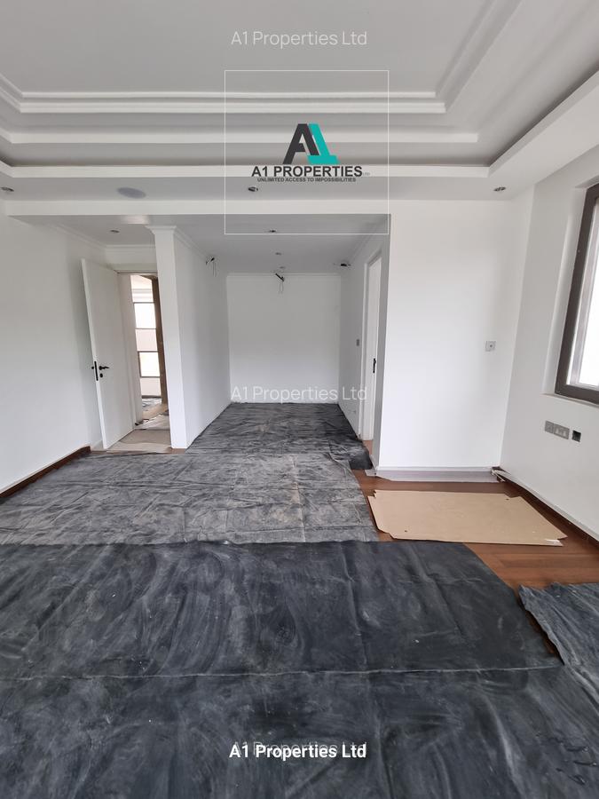 5 Bed Townhouse with En Suite in Karen - 18