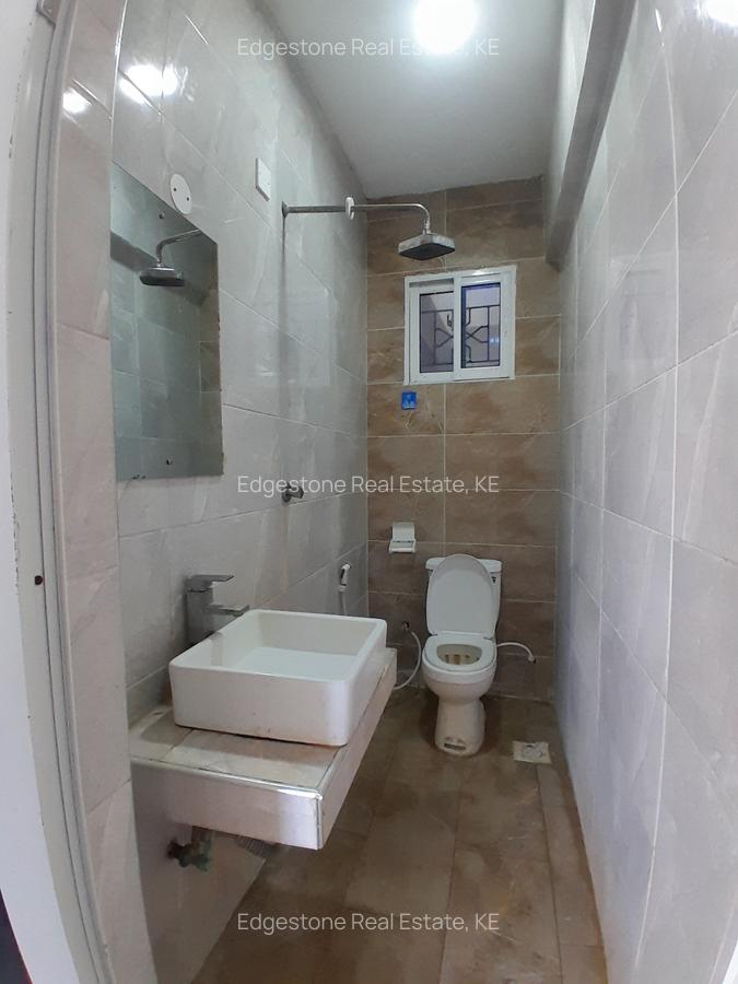 2 Bed Apartment with En Suite in Mtwapa - 11