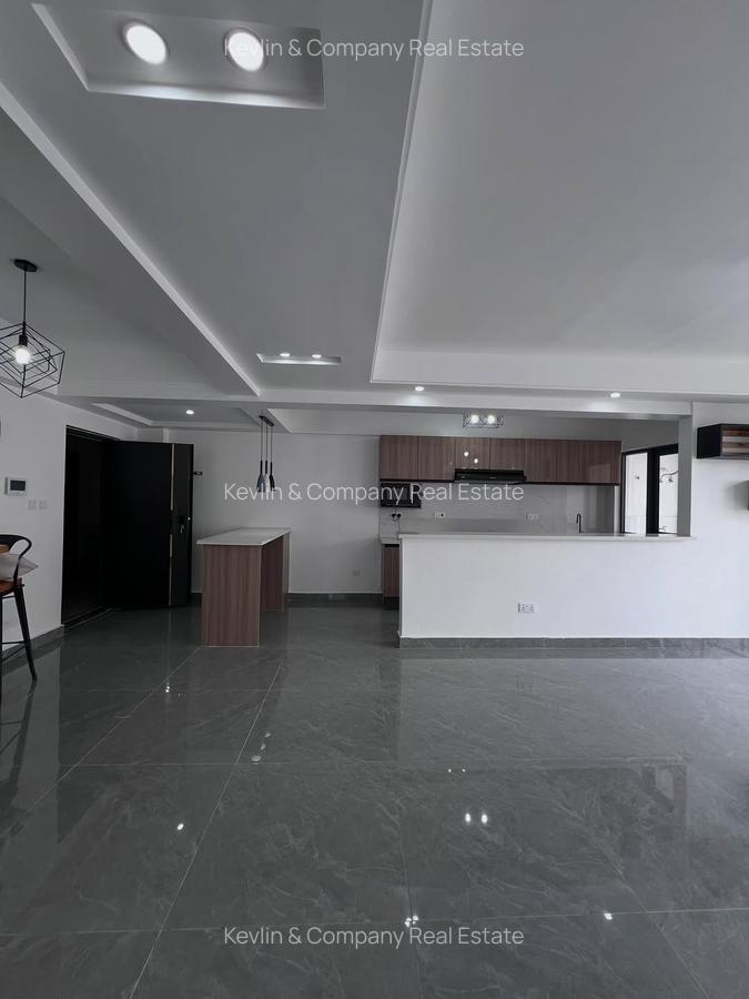 2 Bed Apartment with Gym in Riverside - 7
